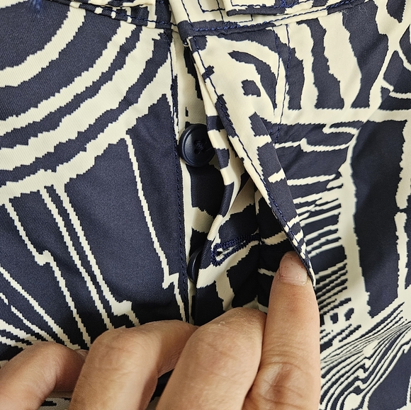 Levi's button fly board shorts. - Picture 4 of 8